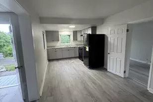 1406 N State St, Pottstown, PA 19464 - Photo 13