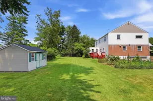 1021 Laurence Dr, Blue Bell, PA 19422 - Photo 31