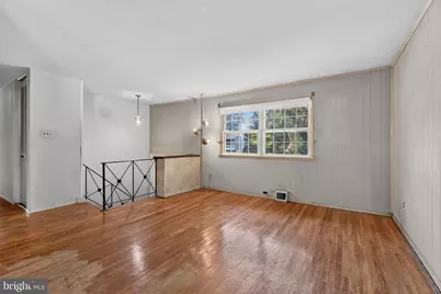 807 Yorktown Street, Lansdale, PA 19446 - Photo 3