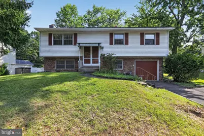 807 Yorktown Street, Lansdale, PA 19446 - Photo 1