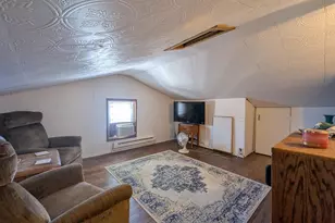 722 W 3rd St, Lansdale, PA 19446 - Photo 29