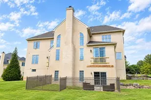 587 Woodview Ln, Harleysville, PA 19438 - Photo 7