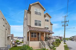 439 Ford St, Bridgeport, PA 19405 - Photo 1