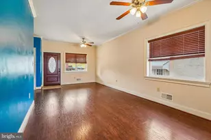 439 Ford St, Bridgeport, PA 19405 - Photo 3