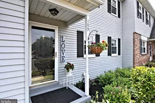 109 MacIntosh Ln, North Wales, PA 19454 - Photo 3