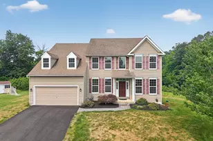 1100 Autumnview Ln, Pottstown, PA 19464 - Photo 1