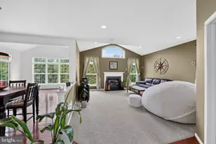 1100 Autumnview Ln, Pottstown, PA 19464 - Photo 17