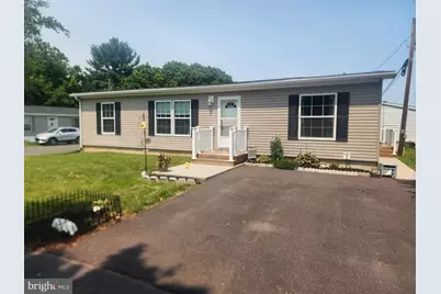 165 W Ridge Pike #207, Royersford, PA 19468 - Photo 1