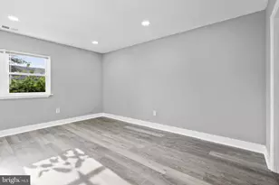 119 Meadowview Ln, Mont Clare, PA 19453 - Photo 13