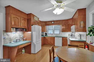 1063 Hale St, Pottstown, PA 19464 - Photo 11