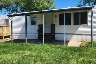 109 Lafayette Dr, Norristown, PA 19403 - Photo 1