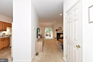 947 Shenkle Dr, Collegeville, PA 19426 - Photo 3