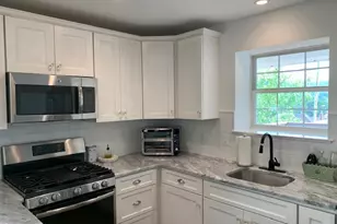 423 E 10th Ave, Conshohocken, PA 19428 - Photo 13