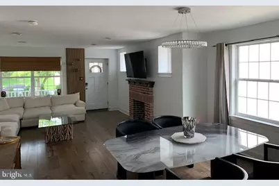 423 E Tenth Avenue, Conshohocken, PA 19428 - Photo 7