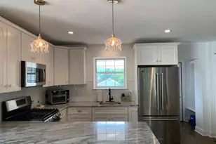 423 E 10th Ave, Conshohocken, PA 19428 - Photo 11