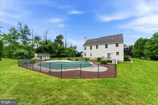 310 Country Ridge Dr, Royersford, PA 19468 - Photo 37