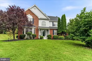 310 Country Ridge Dr, Royersford, PA 19468 - Photo 3