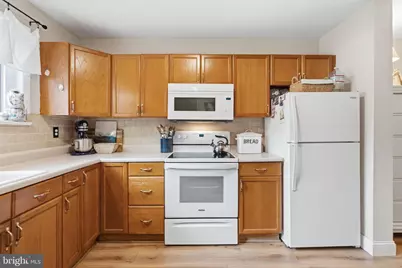 146 Larchwood Court, Collegeville, PA 19426 - Photo 13