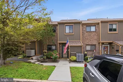 146 Larchwood Court, Collegeville, PA 19426 - Photo 3