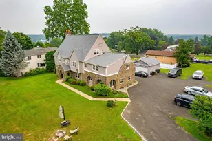 2250 Boyd Rd, Huntingdon Valley, PA 19006 - Photo 3