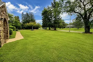 2250 Boyd Rd, Huntingdon Valley, PA 19006 - Photo 49
