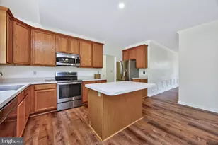 1341 Meadowview Dr, Pottstown, PA 19464 - Photo 13