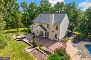 1341 Meadowview Dr, Pottstown, PA 19464 - Photo 53