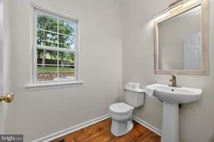 1341 Meadowview Dr, Pottstown, PA 19464 - Photo 21