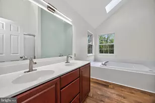 1341 Meadowview Dr, Pottstown, PA 19464 - Photo 27