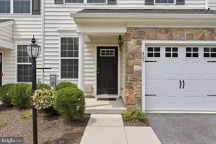405 Sweet Bay Ln, Norristown, PA 19403 - Photo 5