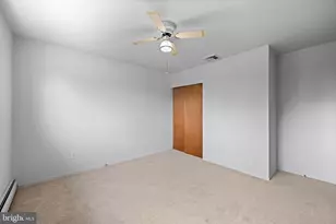 3211 Sharon Ln, Norristown, PA 19403 - Photo 15