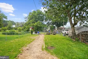 138 W 6th St, Pottstown, PA 19464 - Photo 25