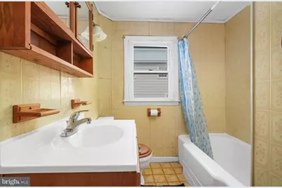 138 W Sixth Street, Pottstown, PA 19464 - Photo 11