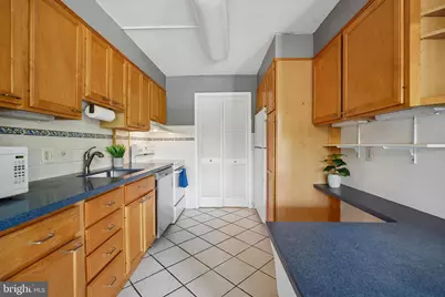 1001 City Avenue #W-203, Wynnewood, PA 19096 - Photo 7