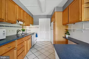 1001 City Ave, Wynnewood, PA 19096 - Photo 7