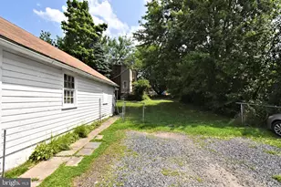 657 N Charlotte St, Pottstown, PA 19464 - Photo 35