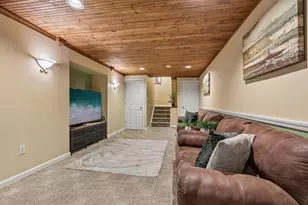 602 Red Rock Cir, Royersford, PA 19468 - Photo 39