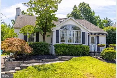681 Jackson Avenue, Glenside, PA 19038 - Photo 3