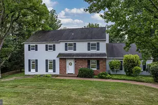 36 Harper Ln, North Wales, PA 19454 - Photo 3