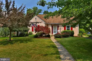 121 Oak Dr, Lansdale, PA 19446 - Photo 3