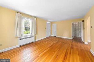 121 Oak Dr, Lansdale, PA 19446 - Photo 5