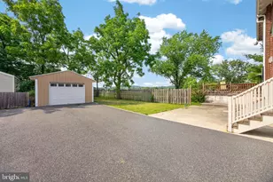 855 N Pleasantview Rd, Pottstown, PA 19464 - Photo 7