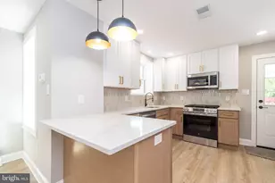 531 N Chestnut St, Lansdale, PA 19446 - Photo 1