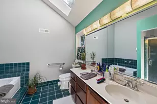 325 Sonnet Ln, Collegeville, PA 19426 - Photo 45