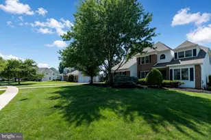 325 Sonnet Ln, Collegeville, PA 19426 - Photo 3