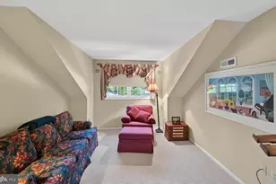 325 Sonnet Ln, Collegeville, PA 19426 - Photo 39