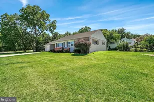 215 S Henderson Rd, King of Prussia, PA 19406 - Photo 3