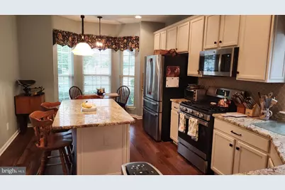 734 Twining Way, Collegeville, PA 19426 - Photo 5