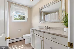 925 Fillmore Rd, Norristown, PA 19403 - Photo 35