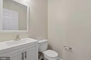 317 W 6th St, East Greenville, PA 18041 - Photo 13